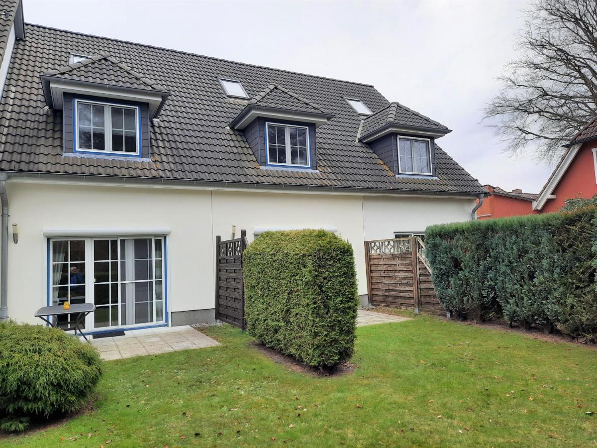 Neue Reihe Villa Zingst Bagian luar foto